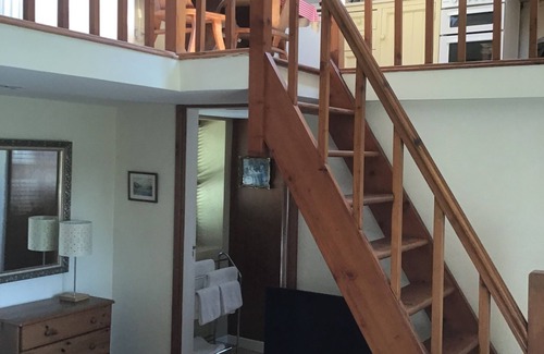Pallaskenry Cabaña | Old World Charm Country Cottage Near Adare