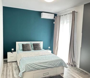 Baia Mare Apartamento | OldTown Maramures Studio 2