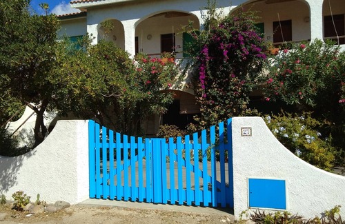 Santa Caterina Apartamento | Apartamento de tres habitaciones a 10 minutos del mar.