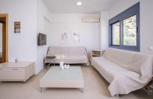 Viannos Apartamento | Olea Seaside luxury apartment in Crete