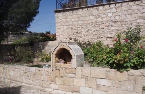 Lemona Casa | Oleander Stone House