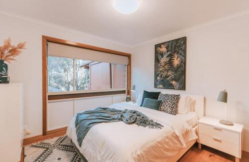 Olinda Apartamento | Olinda Nature Retreat 4 Bed 3Bth House Fire, Bath