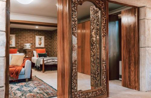 Olinda Apartamento | Olinda Sandstone Apartment 2 Bedroom Spa bath