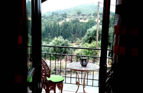 Nafpaktos Chalet De Esquí | Olive Grove Chalet