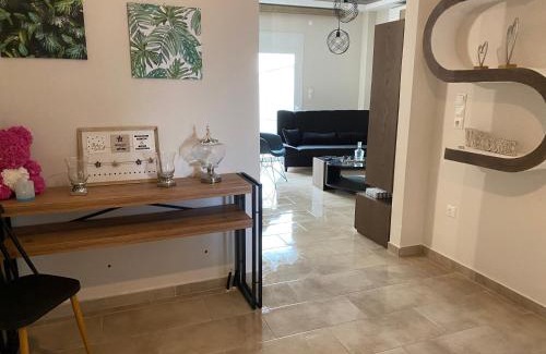 Karpofora Casa | Olive Hill Apartment