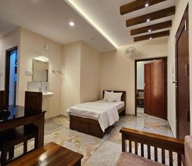 Kumbalam Apartamento | Olive Residence, Near Lakeshore Hospital