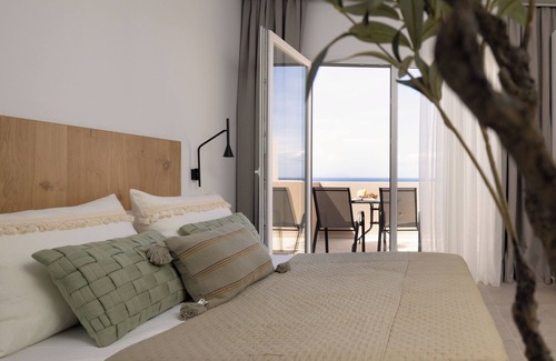 Naxos Hotel | Olive Vista Suites