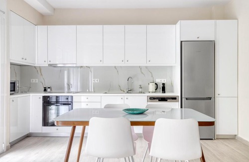 Athens Apartamento | Olivia -Deluxe apartment in Athens