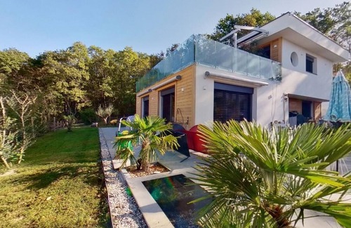 Veigy-Foncenex Apartamento | Olivier apartment independent, large garden, very quiet, basement