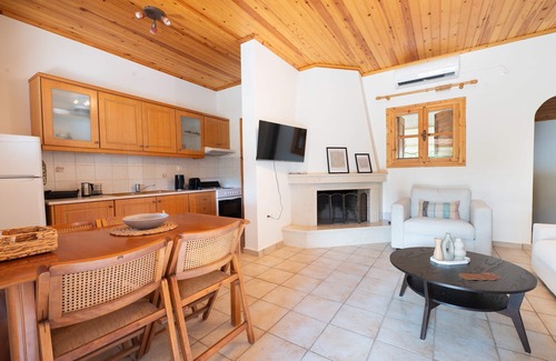 Eva Casa | Olivilla Garden Retreat A Peaceful Escape
