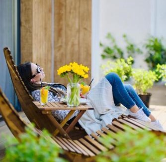 Rewal Casa | Olivina Park Spa - domki z dostępem do krytego basenu, saun, wyżywienia i atrakcji dla dzieci