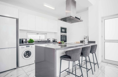 Protaras Villa | Olivine Pearl OL15 - Three Bedroom Villa, Sleeps 6