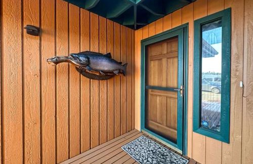 Sequim Casa | Olympic Oasis Tranquil Retreat Near Dungeness Wildlife Refuge Hot Tub