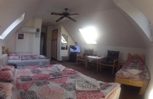 Ujbuda Casa | Olympos Panzió