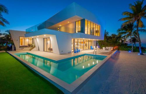 North Side Casa | Olympus Villa by Grand Cayman Villas & Condos