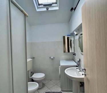Pavia Apartamento | OMA Apartment Pavia