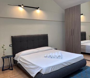 Pavia Apartamento | OMA Apartment Pavia