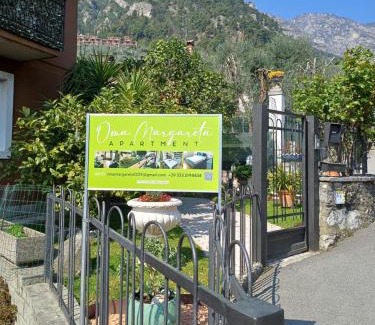 Limone sul Garda Apartamento | Oma Margareta Apartment