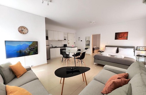 Marousi Apartamento | Omorfokklisias by Verde Apartments