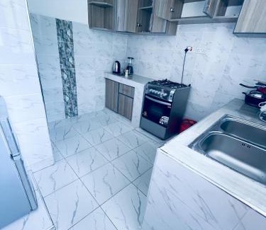 Runda Apartamento | Omuts classy one bedroom Ruaka