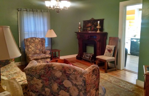 Hendersonville Casa | "En Broadway" Sears Roebuck Casa