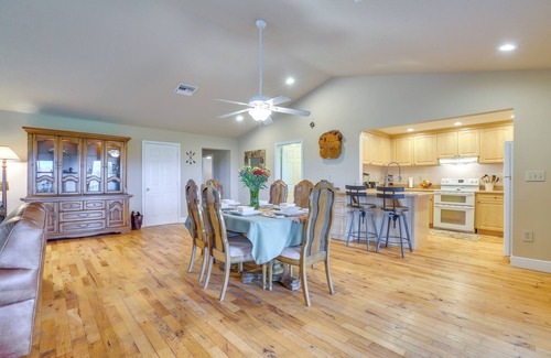 Lorida Casa | On Lake Istokpoga: Lorida Home w/ Lanai!