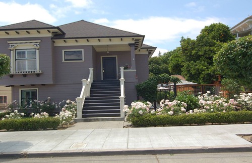 Napa Casa | ¡A una cuadra del centro de Napa! ...Camina hacia todo !!!