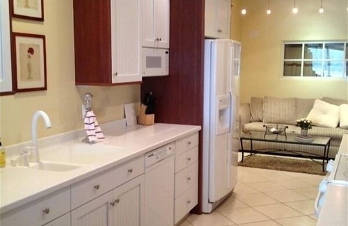 Charlevoix Condominio | On Round Lk in the Heart of Charlevoix w Garage. Walking Distance to Everything.