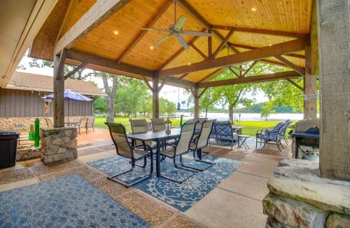 Afton Casa | On-Site Lake Access Group Getaway in Afton