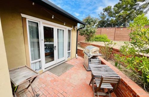 La Jolla Farms Casa | On Site Parking King Master Suite UCSD Walk