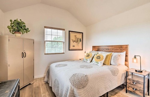 Forestburg Apartamento | On-Site Pond and Fire Pit Montague Retreat!
