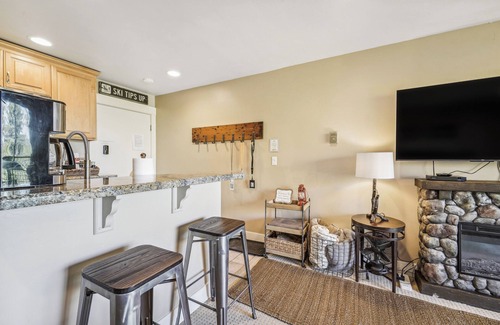 Truckee Apartamento | On-site Skiing: Truckee Studio w/ Balcony