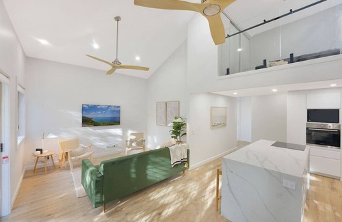 Grange Apartamento | On the Brook - Private 2 bed + loft and pool