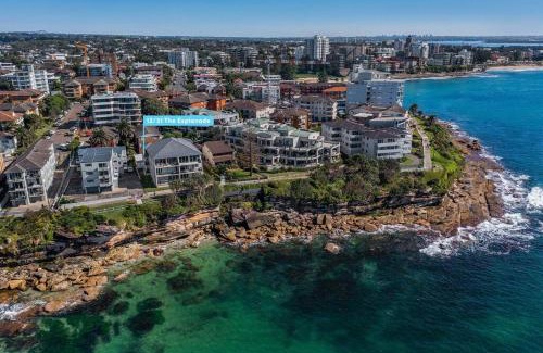 Cronulla Apartamento | On The Esplanade - Close to beach & Cronulla mall with Aircon