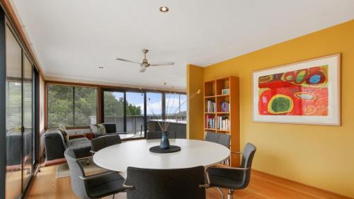 Metung Casa | On the Hill at Metung