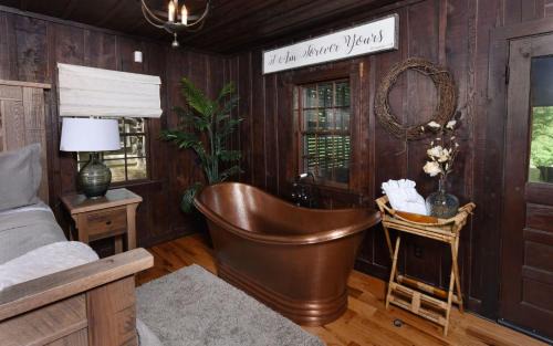 Gatlinburg Villa | On the River
