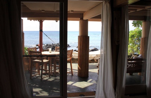 Haleiwa Apartamento | Chuns Reef Beach House - En la arena! - Estudio frente al mar con aire acondicionado ** Juguetes de playa **