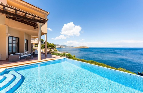 Badia de Palma Casa | En primera línea de mar con piscina y bañera de hidromasaje - Casa Juan Carlos
