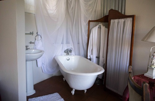 Beacon Bay Casa | On-the-Summit Lodge & Conference Venue