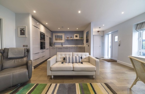 Kinsale Apartamento | En el paseo marítimo / estacionamiento privado gratuito