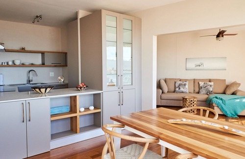 Cape Town City Centre Apartamento | ¡Encima de Ciudad del Cabo! ¡Beba vino con una vista de ensueño, tranquilo, amueblado con amor!