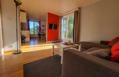 Barr Apartamento | On your terrace at the foot of an oak tree, feel the Alsace's vibes !