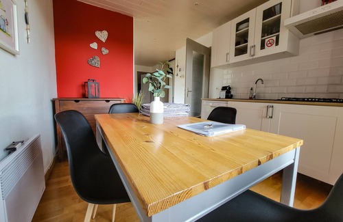 Barr Apartamento | On your terrace at the foot of an oak tree, feel the Alsace's vibes !