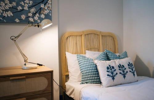 Waterloo Casa | OnceUp A BlueMoon Terrace nr CBD