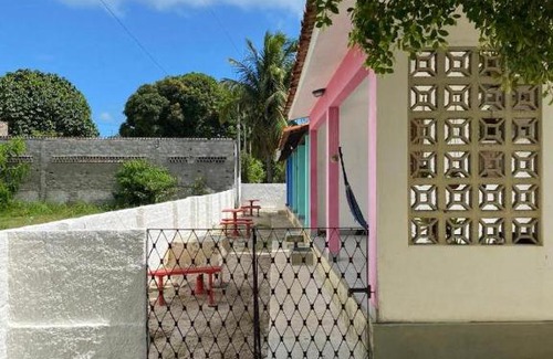 Pontal de Serrambi Casa | Onda Colorida - Praia de Serrambi (CASA 1 - ROSA)