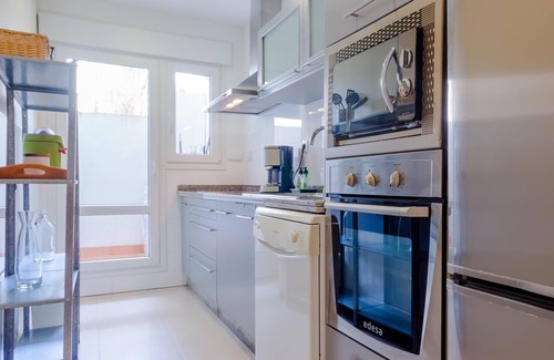 El Puerto de Santa Maria Apartamento | Un dormitorio con piscina y cerca de la playa