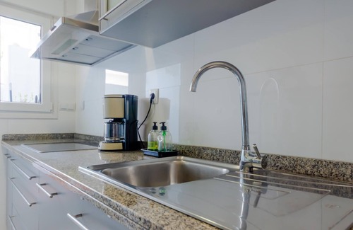 El Puerto de Santa Maria Apartamento | Un dormitorio con piscina y cerca de la playa