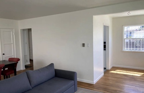 Clarkdale Casa | One Bed Cottage Near Culver City