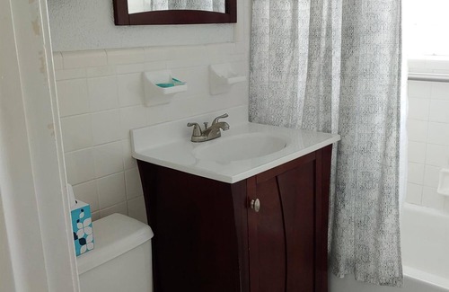 Hillsboro Beach Apartamento | One Bedroom Apartment #215