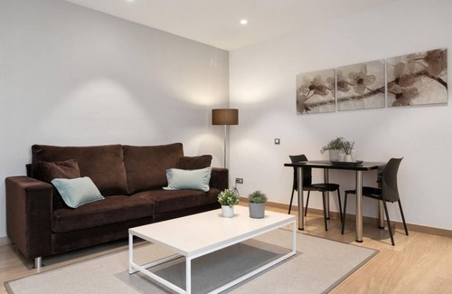 Dreta de l'Eixample Apartamento | Apartamento de un dormitorio con vistas a la calle